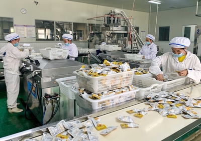 黔西南全產(chǎn)業(yè)脫貧攻堅(jiān)模式:州長代言,縣長直播